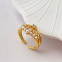Vintage Pearl Green Crystal Ring