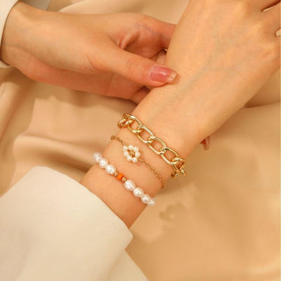 Lot de bracelets marguerite et perle