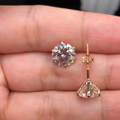 Tera Chic White Gold Earrings