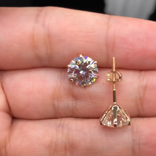 Tera Chic White Gold Earrings