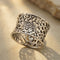 Bague en filigrane argenté ornée