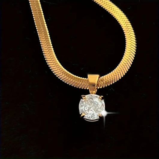 Elegant Gold Necklace with Rhinestone Pendant