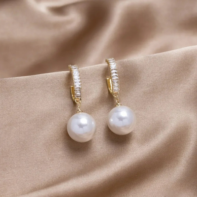 Chic Earrings with Pearls and Zircon