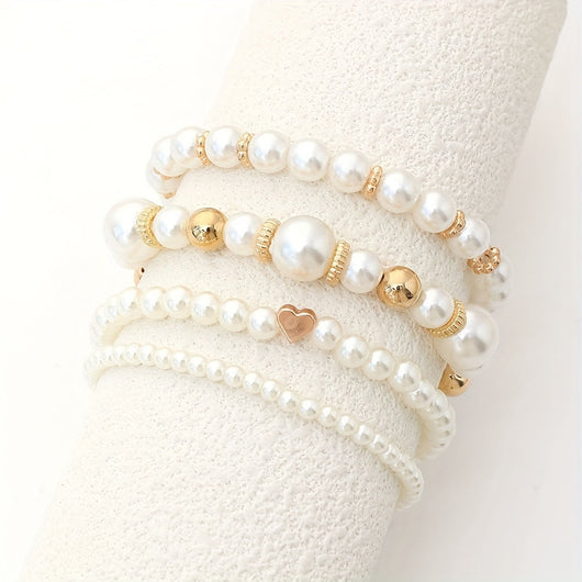 Elegant Bracelet Set with Pearls and Heart