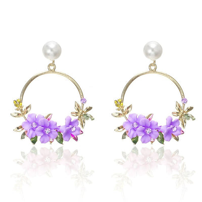 Elegant Gold Flower Earrings with Pearls