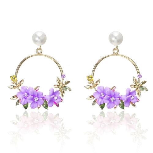 Elegant Gold Flower Earrings with Pearls