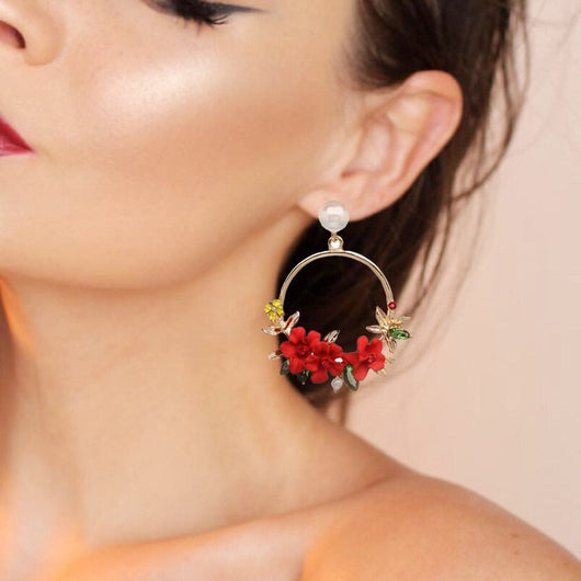 Elegant Gold Flower Earrings with Pearls