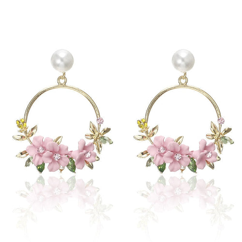 Elegant Gold Flower Earrings with Pearls