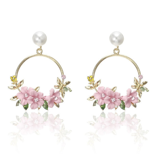 Elegant Gold Flower Earrings with Pearls