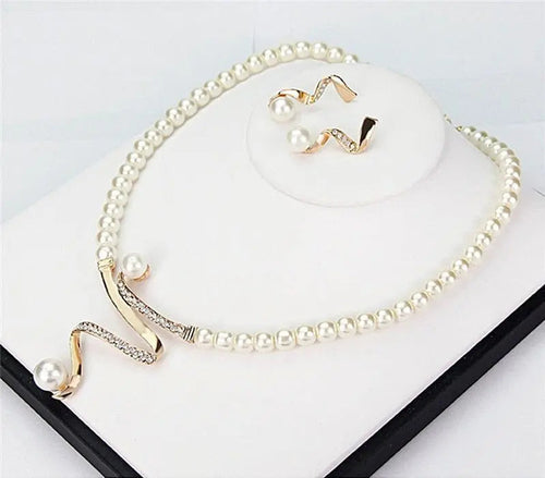 Natural Pearl Necklace and Earring Set