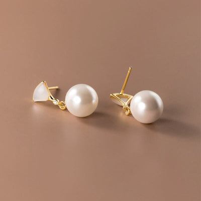 Chic Silver Earrings with Pearls