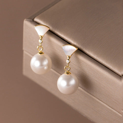 Chic Silver Earrings with Pearls