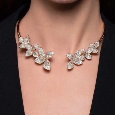 Elegant Crystal Flower Necklace