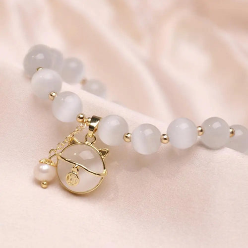 Beaded Bracelet with Lucky Cat Charm