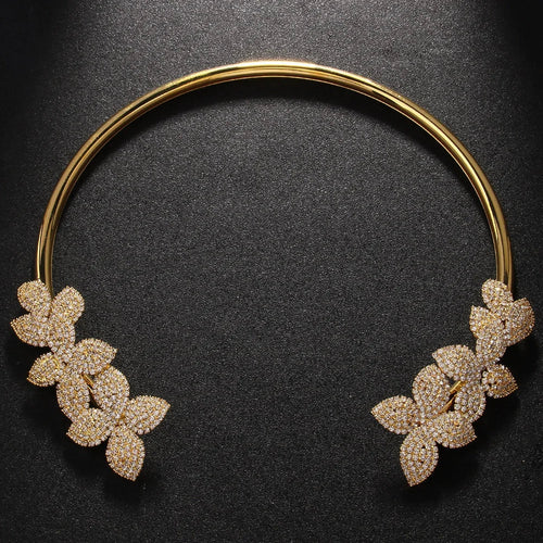 Elegant Crystal Flower Necklace