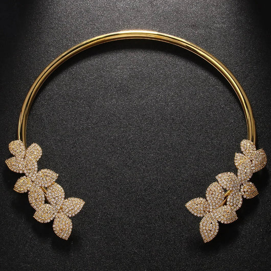 Elegant Crystal Flower Necklace