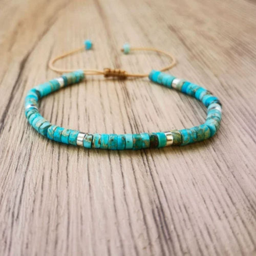 Bracelet turquoise perlé délicat intemporel