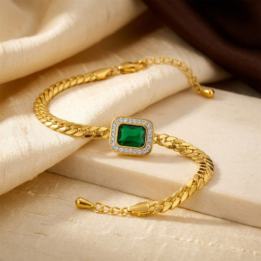 Bracelet chaîne en or et émeraude