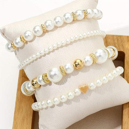 Elegant Bracelet Set with Pearls and Heart