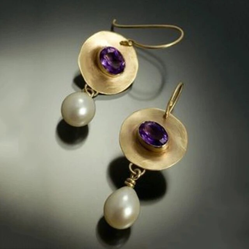 Boucles d'oreilles vintage en perles et zircone violet doré