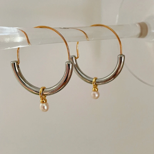 Boucles d'oreilles vintage en or, argent et perles