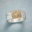 Bague en fils d'argent et d'or