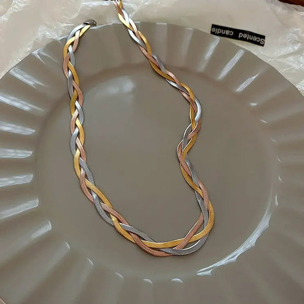 Collier chic doré et argenté