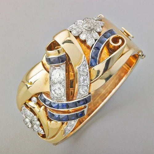 Vintage Gold Ring with Zircon