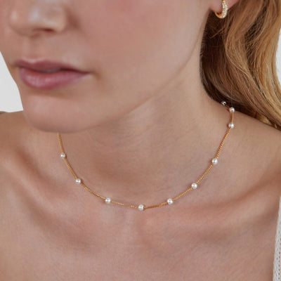 Chain Necklace with Pearls