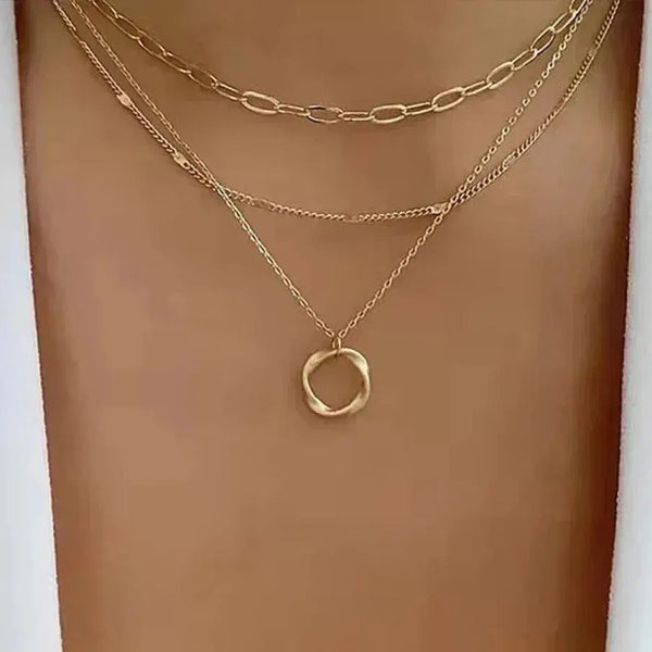 Classic Layered Gold Necklace with Pendant