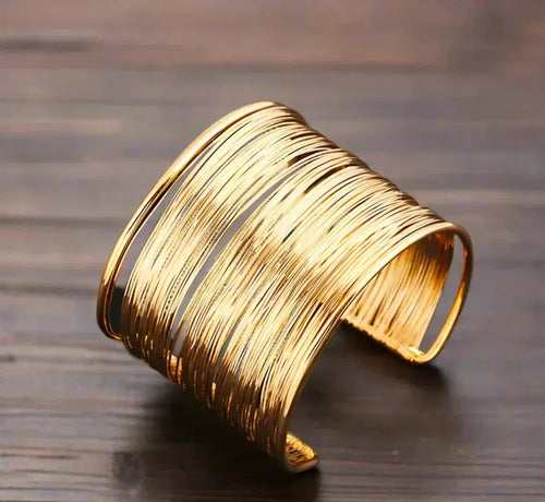 Elegant Gold Bracelet